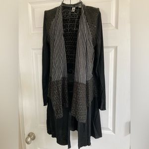 BJE very Cute cardigan. Size Small
